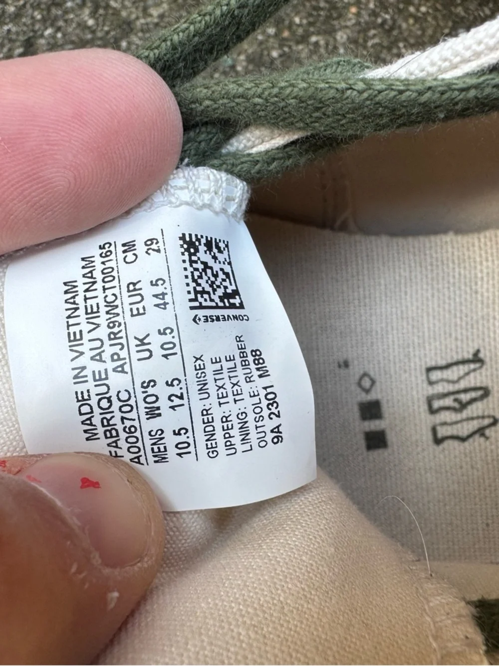 Converse x Undefeated Chuck 70 High Top Sneakers Mens 10.5 Beige Green